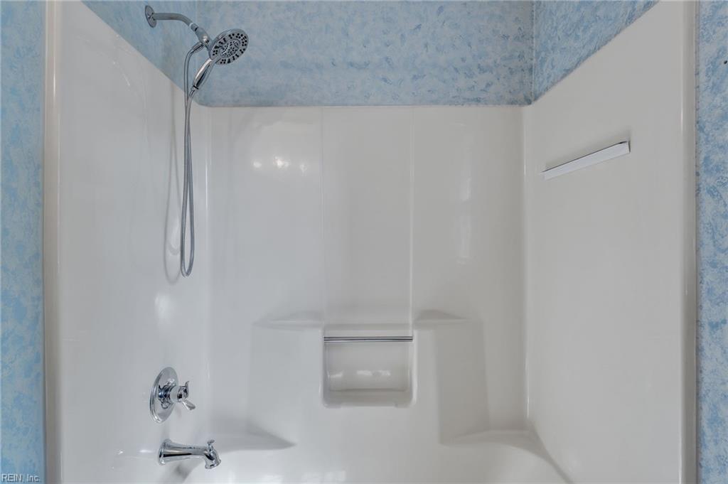2432 Piney Bark Dr Property Photo 16