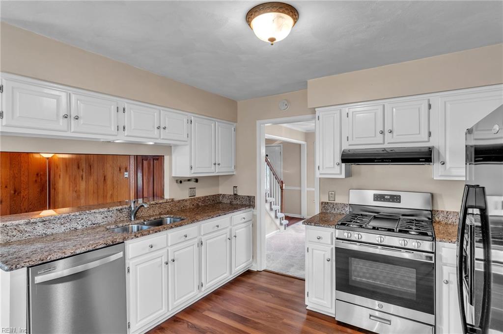 2432 Piney Bark Dr Property Photo 17