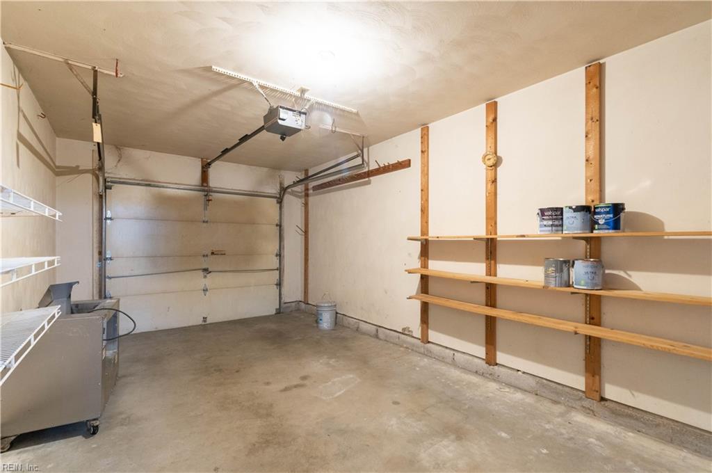 1020 Taylor Rd Property Photo 27