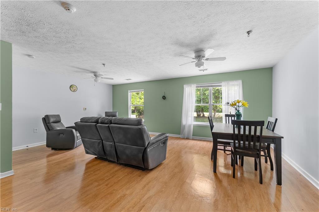 8679 Pocahontas Trl Property Photo 33