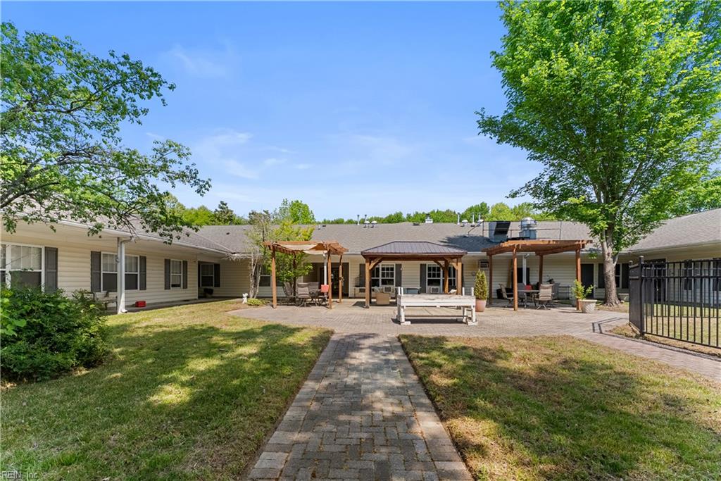 8679 Pocahontas Trl Property Photo 42