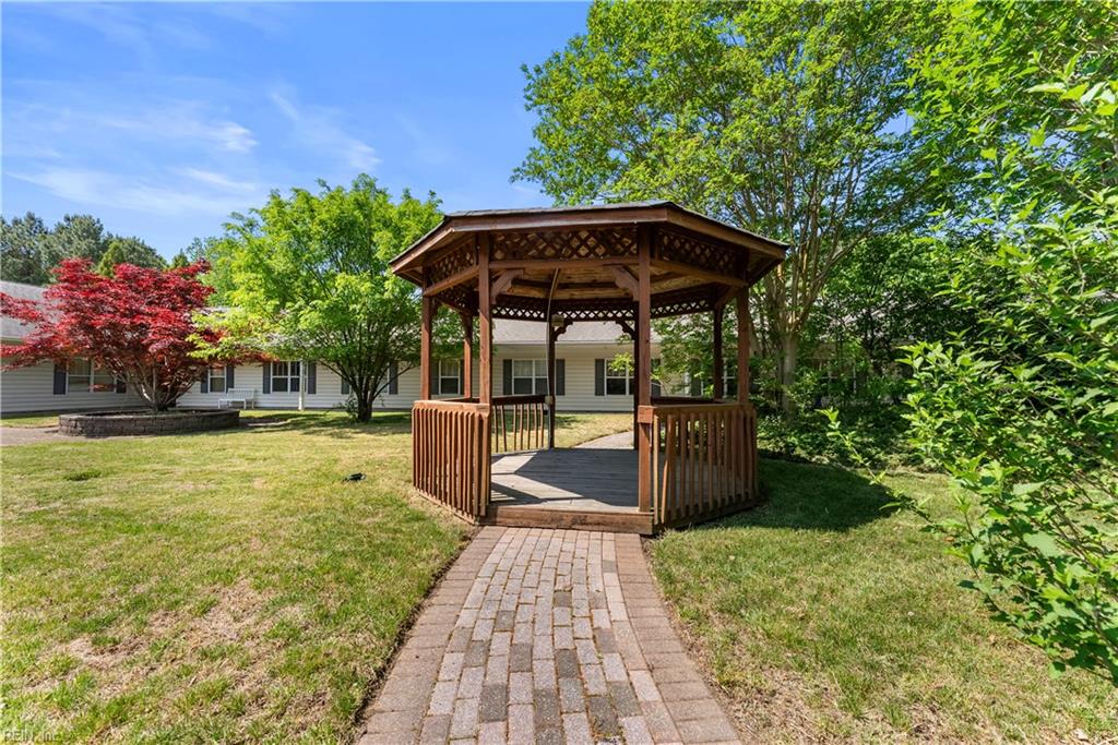 8679 Pocahontas Trl Property Photo 43