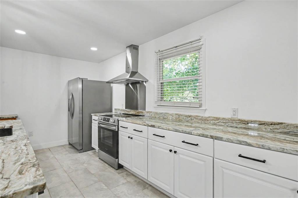 815 Pine Harbor Dr Property Photo 13