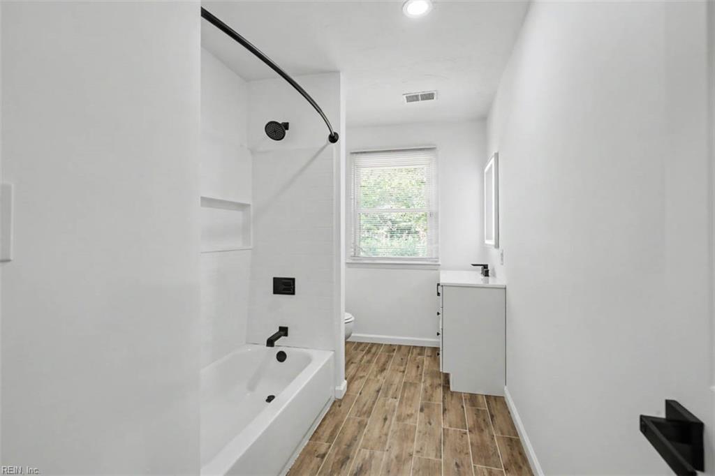 815 Pine Harbor Dr Property Photo 25