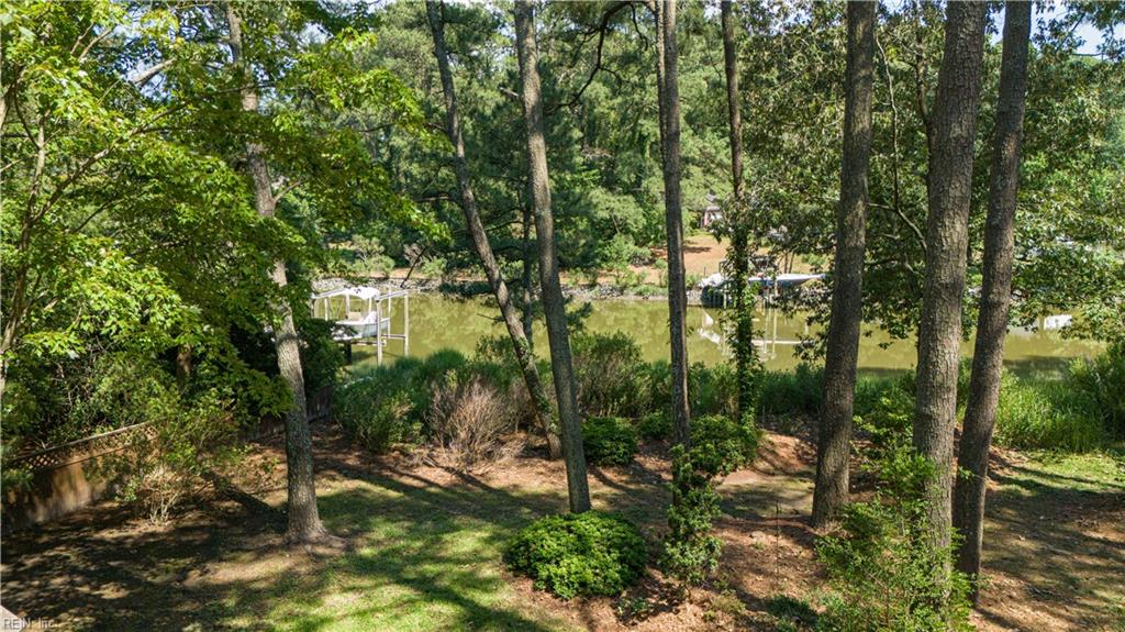 609 Thalia Point Rd Property Photo 37