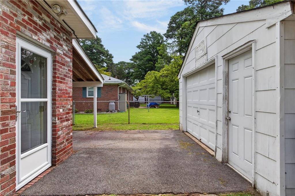 6123 Edison Ave Property Photo 32