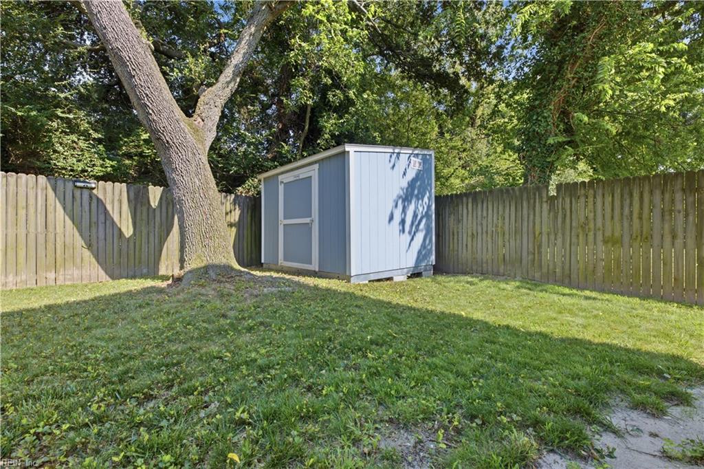 6936 Gregory Dr Property Photo 27