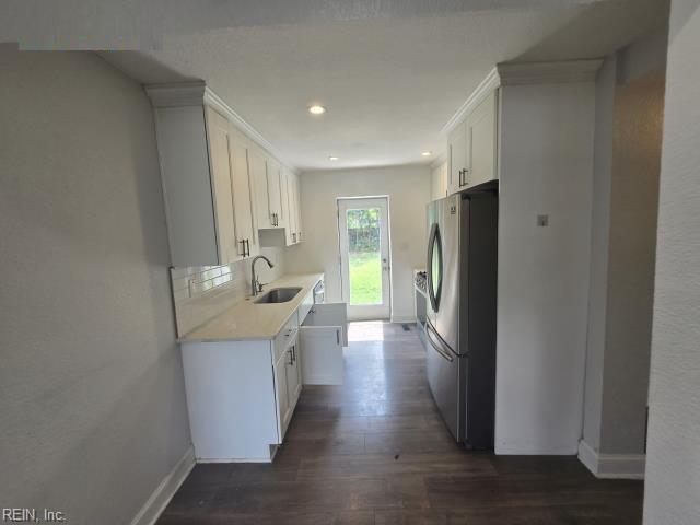 222 South Ave Property Photo 3