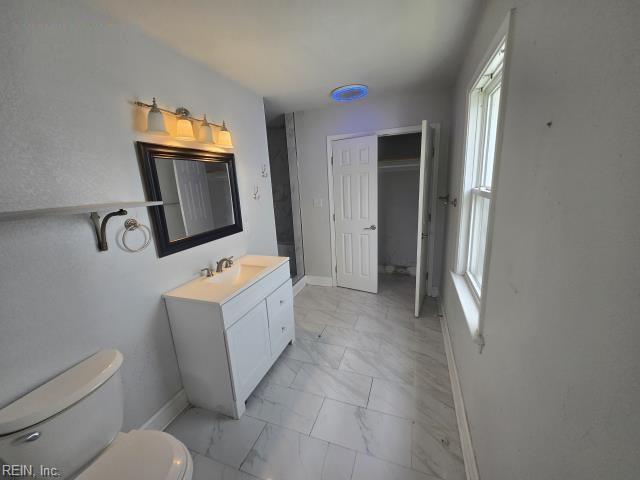 222 South Ave Property Photo 4