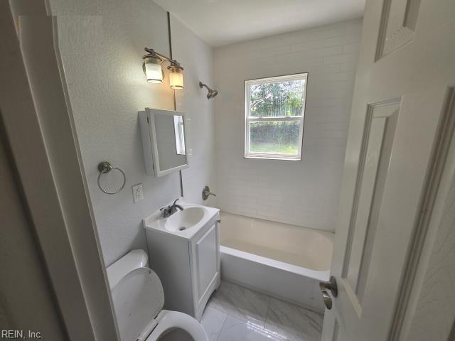 222 South Ave Property Photo 10