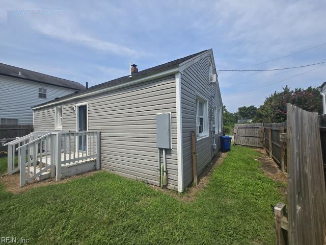 222 South Ave Property Photo 16