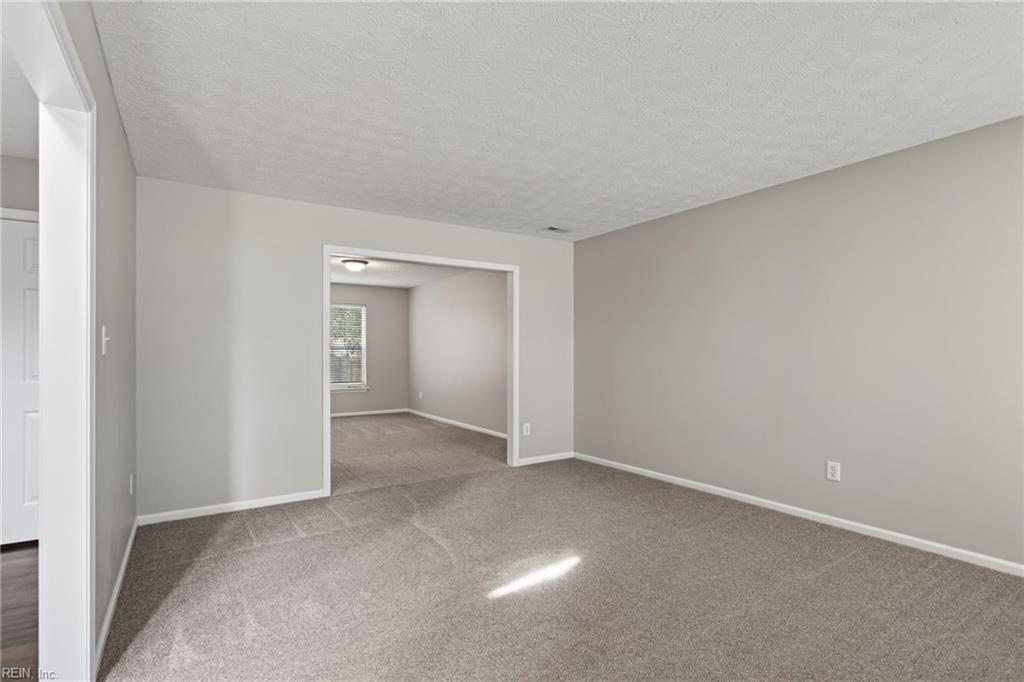 309 Roberta Dr Property Photo 8