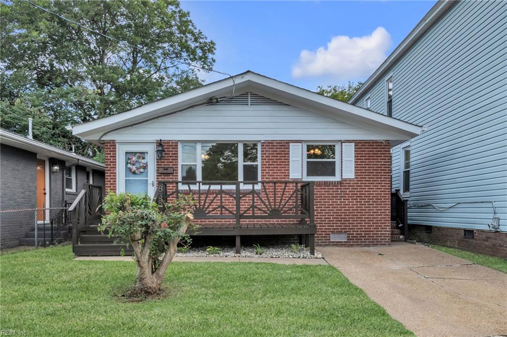 838 24 St Property Photo 2