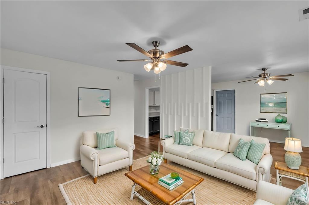838 24 St Property Photo 5