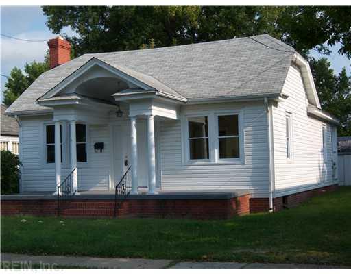 438 Lee ST Property Photo 1