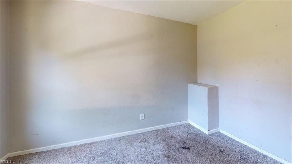 2404 E Washington St Property Photo 30