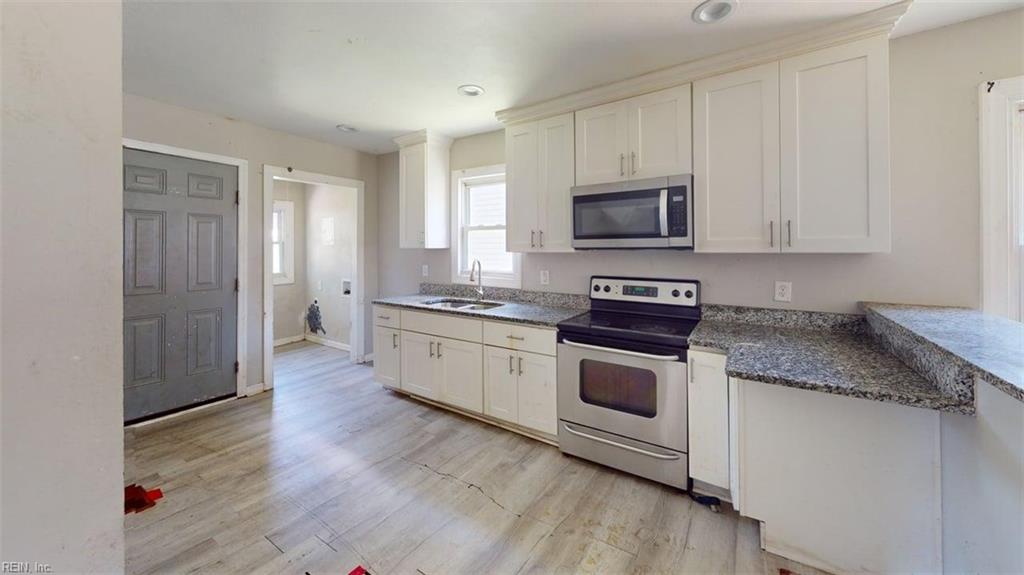 2404 E Washington St Property Photo 35