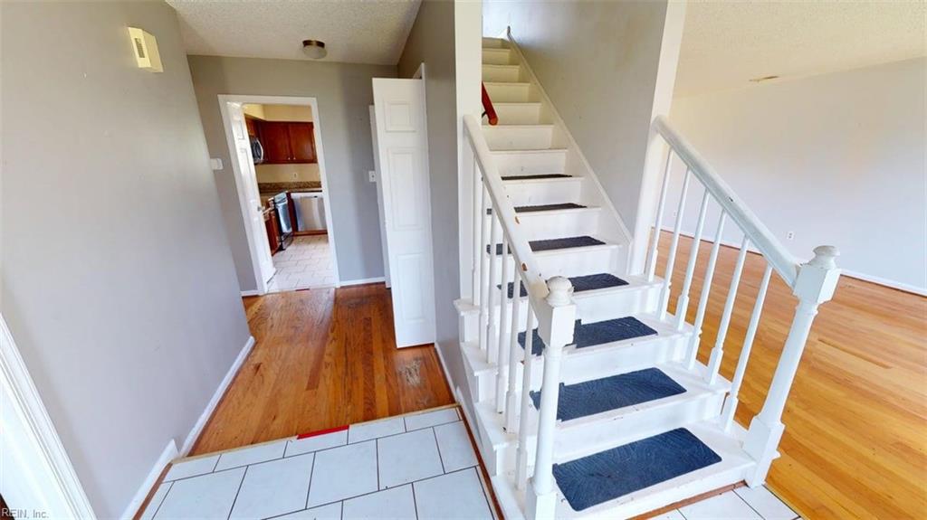 4025 Bakerfield Rd Property Photo 2