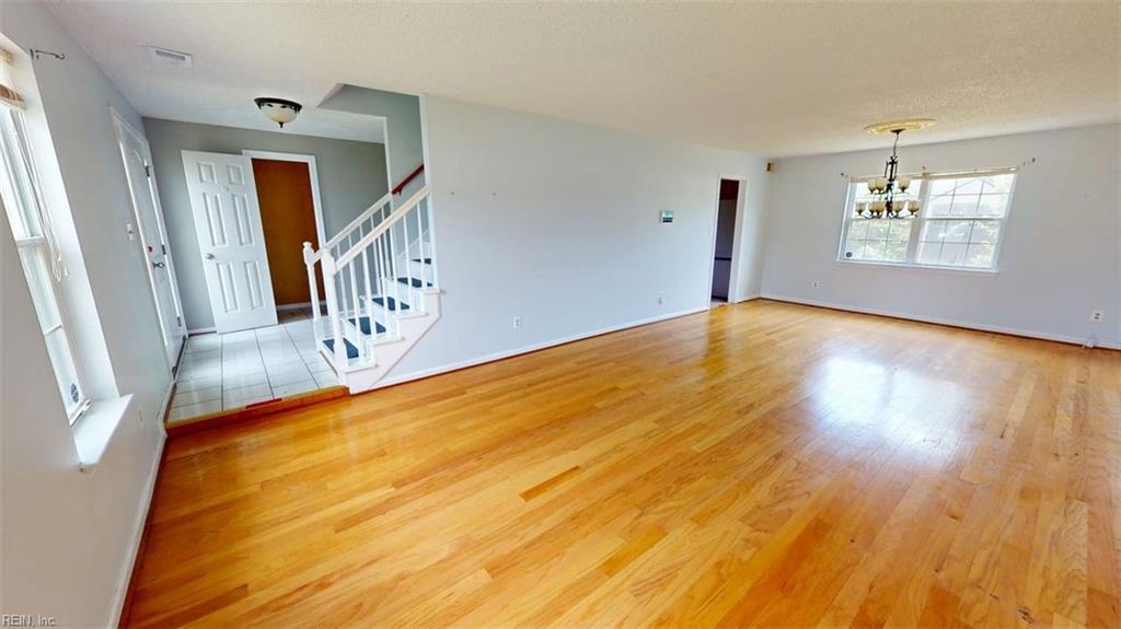 4025 Bakerfield Rd Property Photo 5