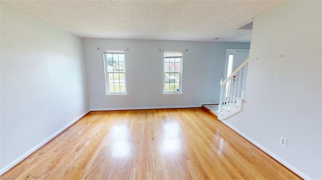 4025 Bakerfield Rd Property Photo 6