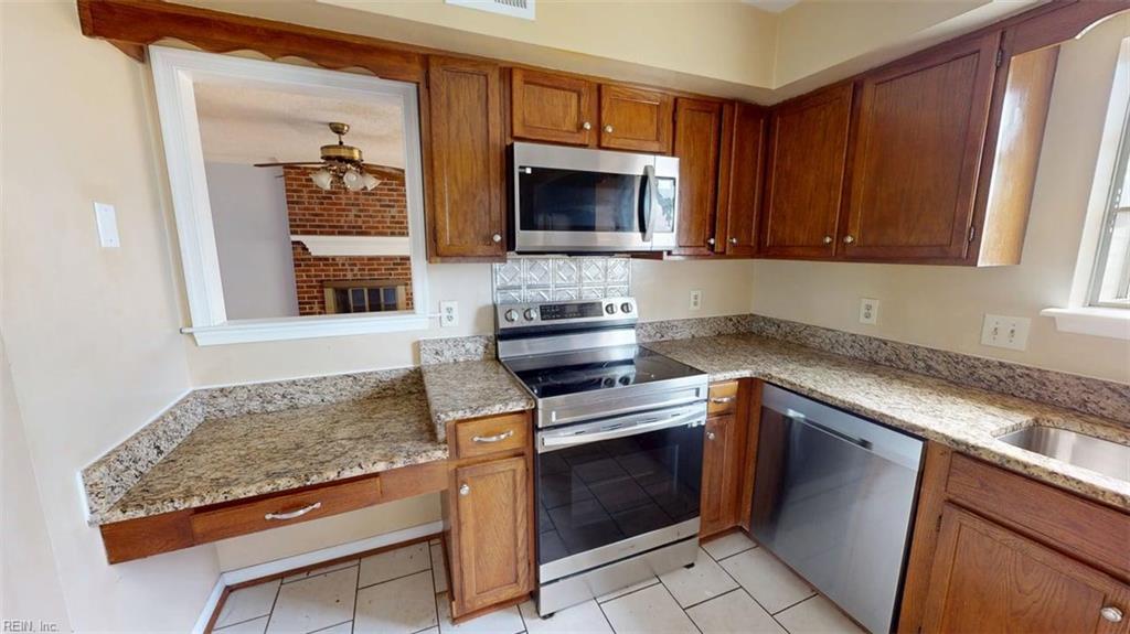 4025 Bakerfield Rd Property Photo 13