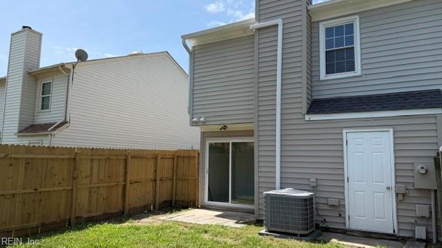 934 Monarch Dr Property Photo 28