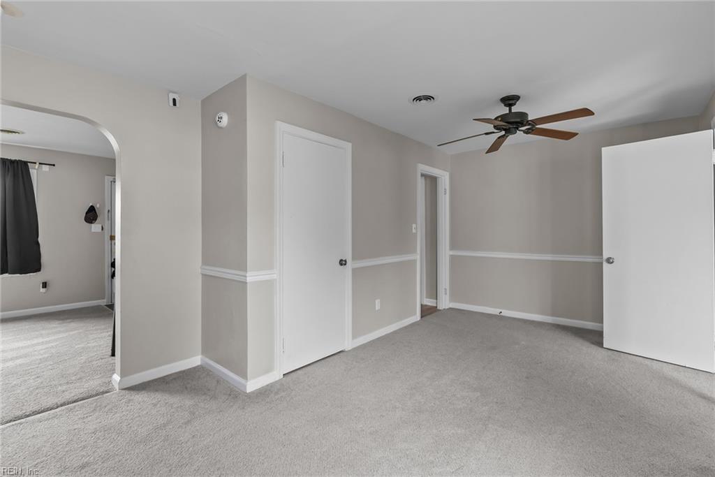 1814 Canterbury Rd Property Photo 28