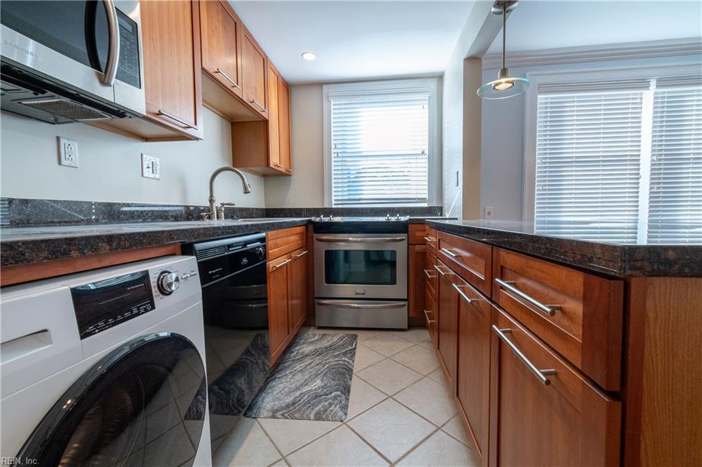 9641 Norfolk Ave Property Photo 17