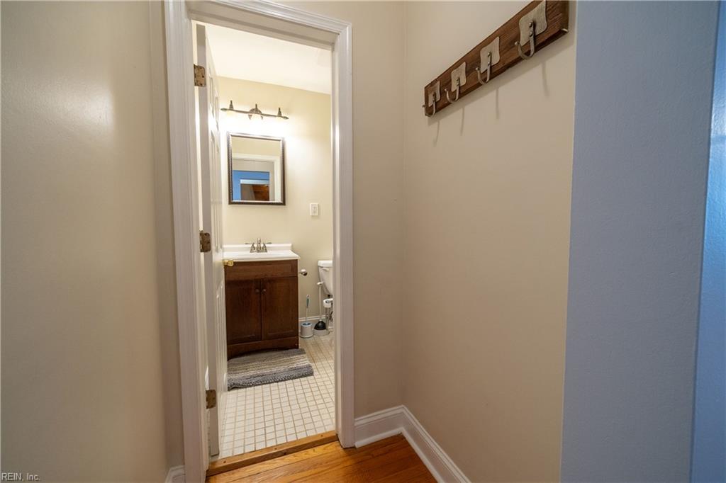 9641 Norfolk Ave Property Photo 24