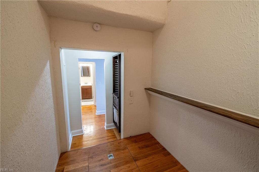 9641 Norfolk Ave Property Photo 29
