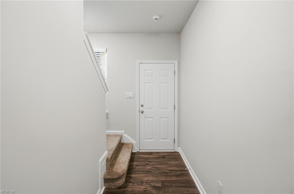1539 Stanford Ln Property Photo 17