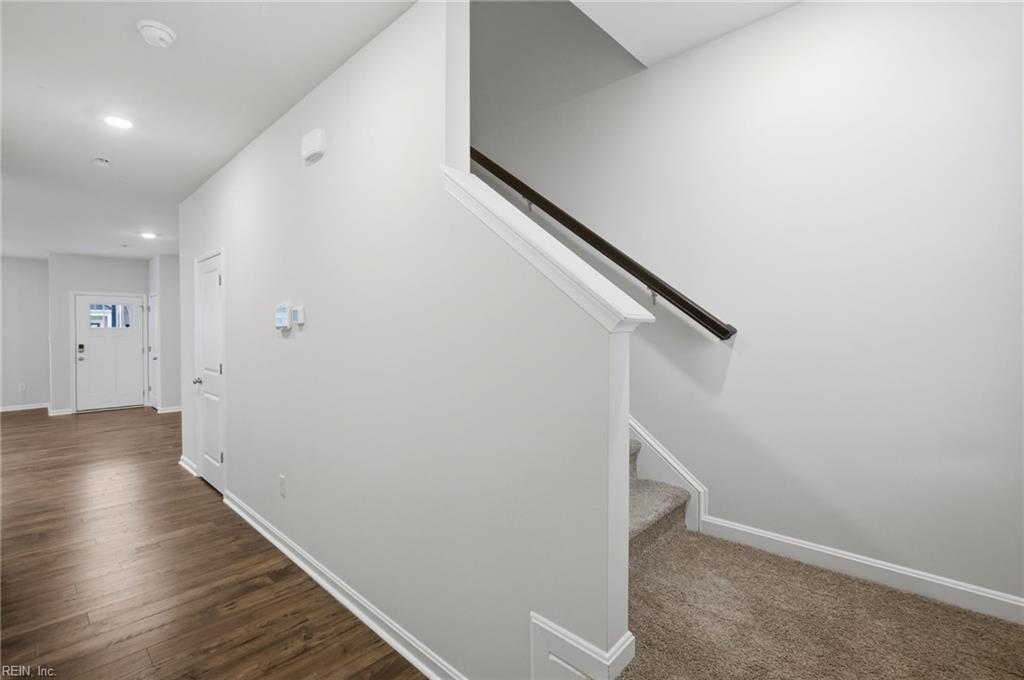 1539 Stanford Ln Property Photo 18