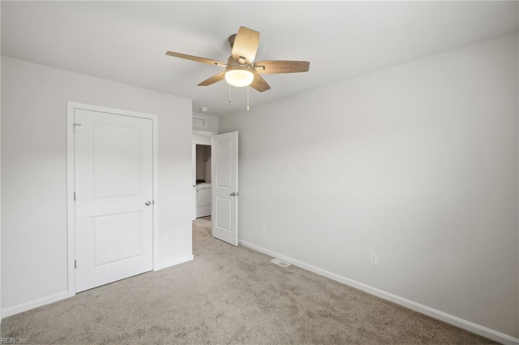 1539 Stanford Ln Property Photo 20
