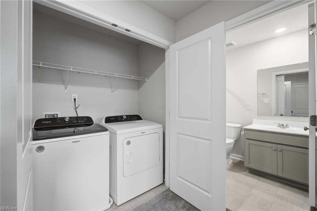 1539 Stanford Ln Property Photo 28