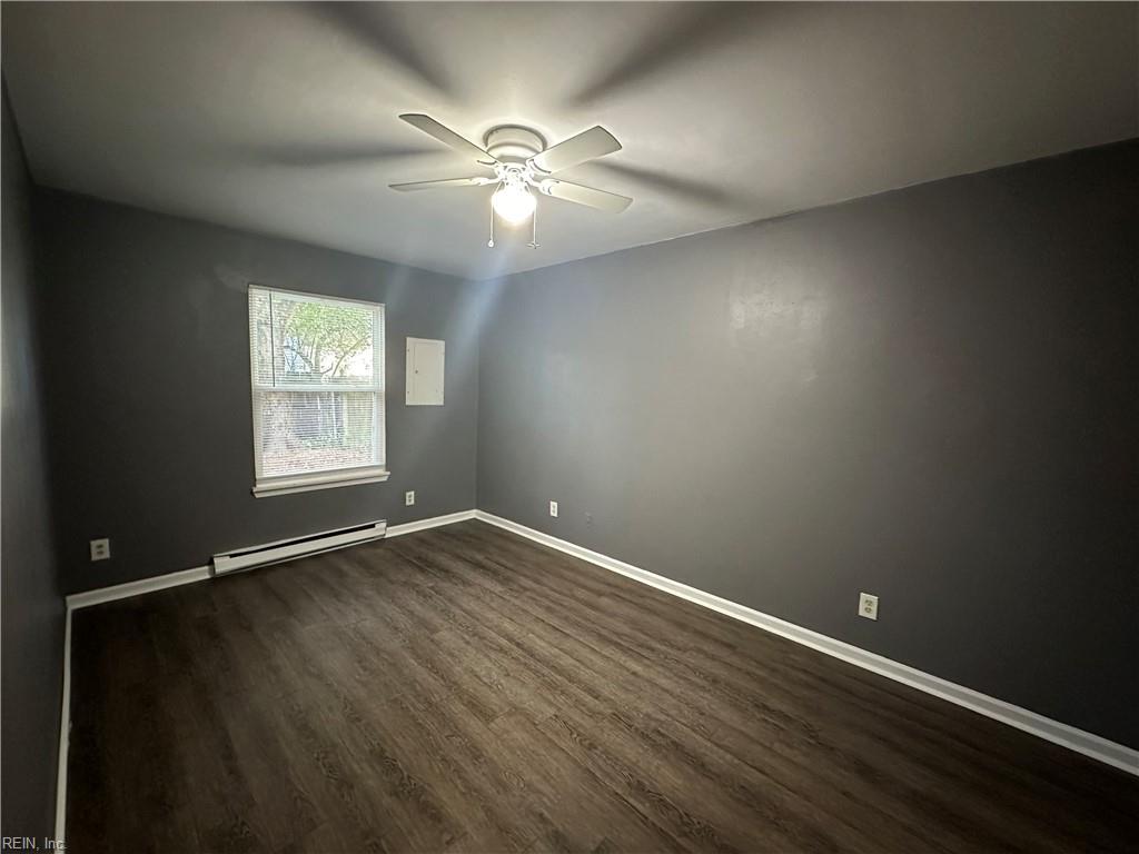 7446 Fenner St Property Photo 12