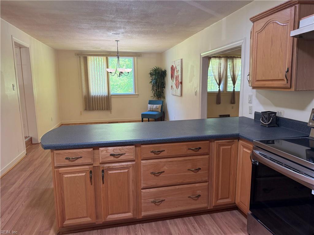 228 Oaktree Rd Property Photo 12