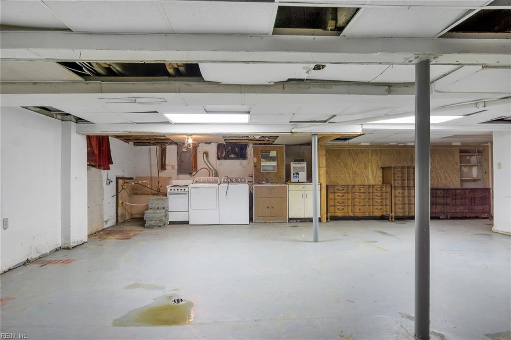 228 Oaktree Rd Property Photo 33