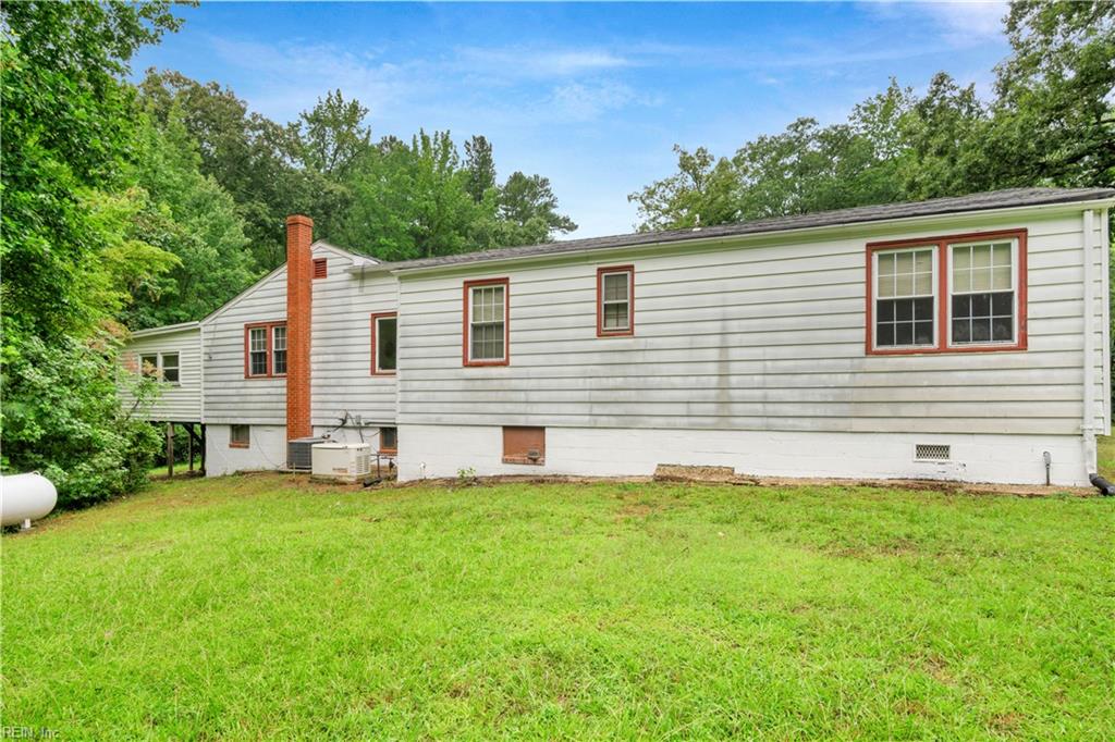 228 Oaktree Rd Property Photo 37
