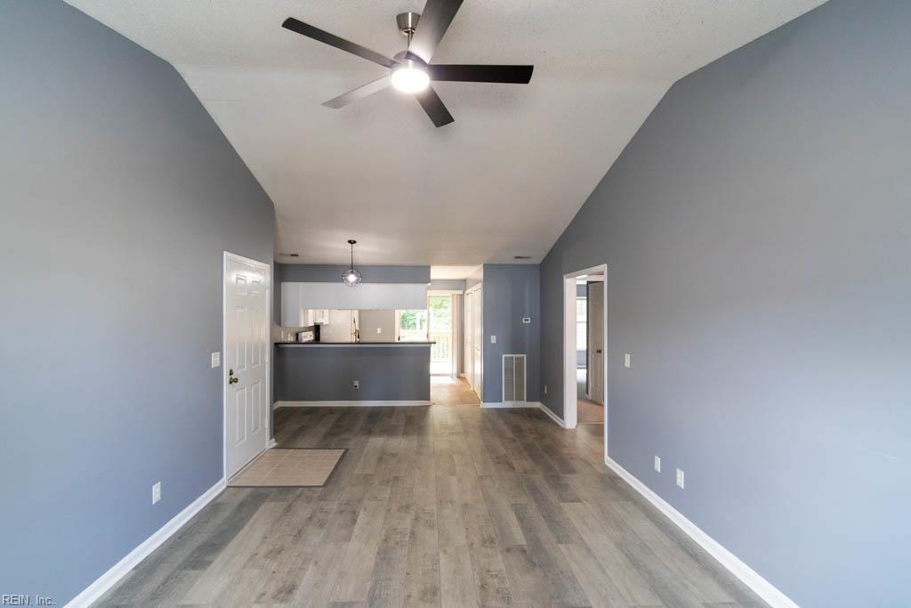 4831 Station House Ln Property Photo 12