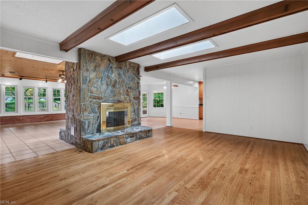 2000 Bay Breeze Ct Property Photo 31
