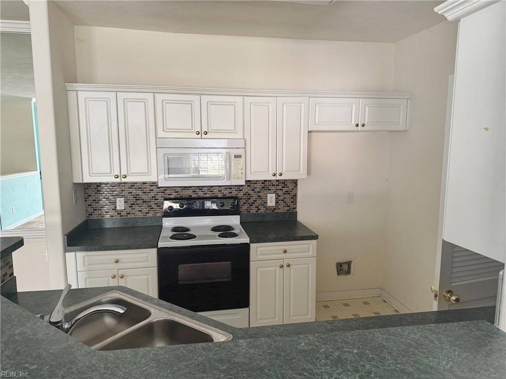 2721 Browning Dr Property Photo 11