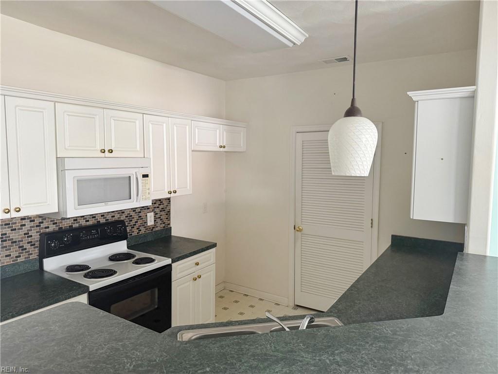 2721 Browning Dr Property Photo 13