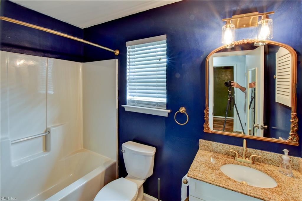 117 Poplar Grove Cres Property Photo 16