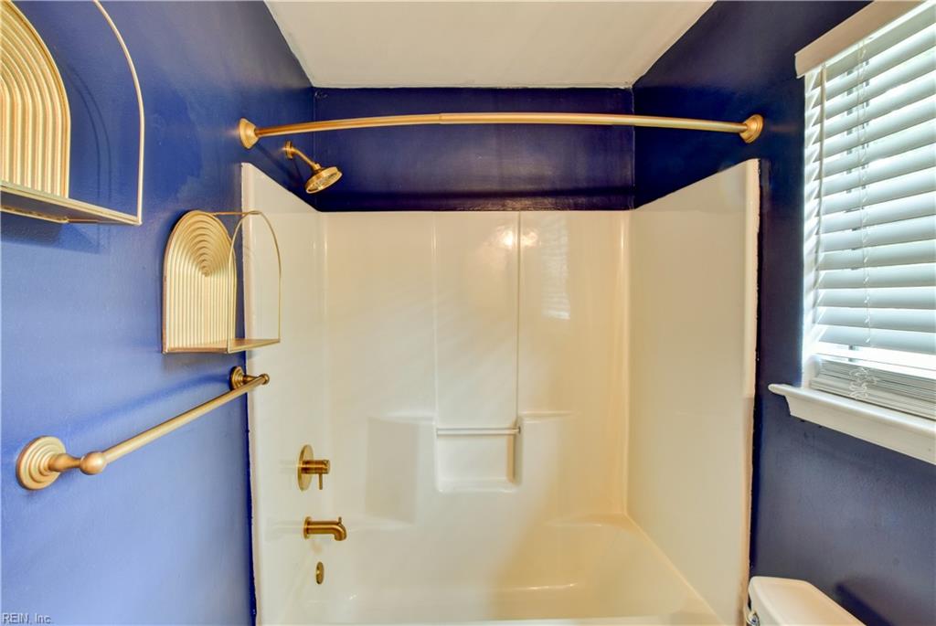 117 Poplar Grove Cres Property Photo 17