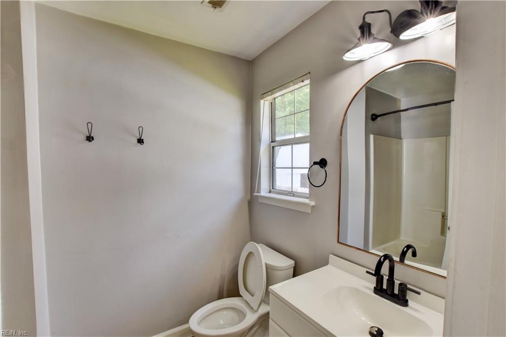 117 Poplar Grove Cres Property Photo 19