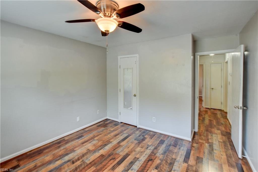 117 Poplar Grove Cres Property Photo 23