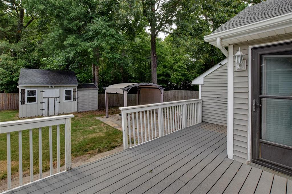 117 Poplar Grove Cres Property Photo 28