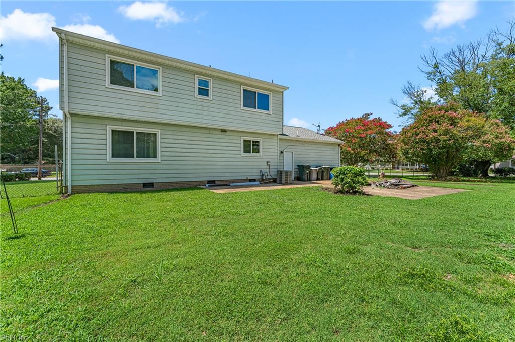 1 Garrett Dr Property Photo 29