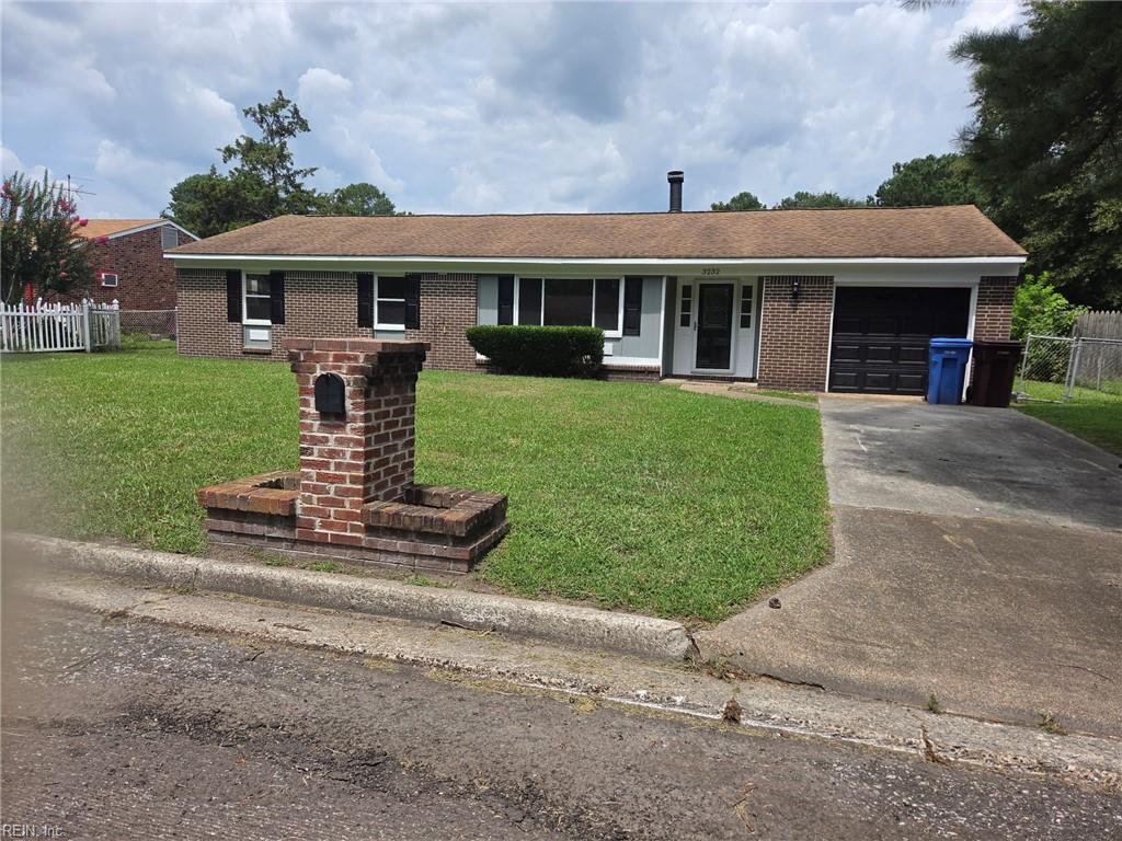 3232 Sir Meliot DR Property Photo 1