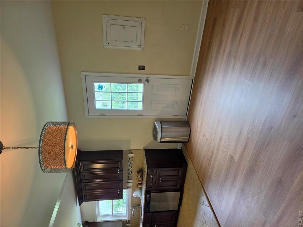 3232 Sir Meliot Dr Property Photo 18